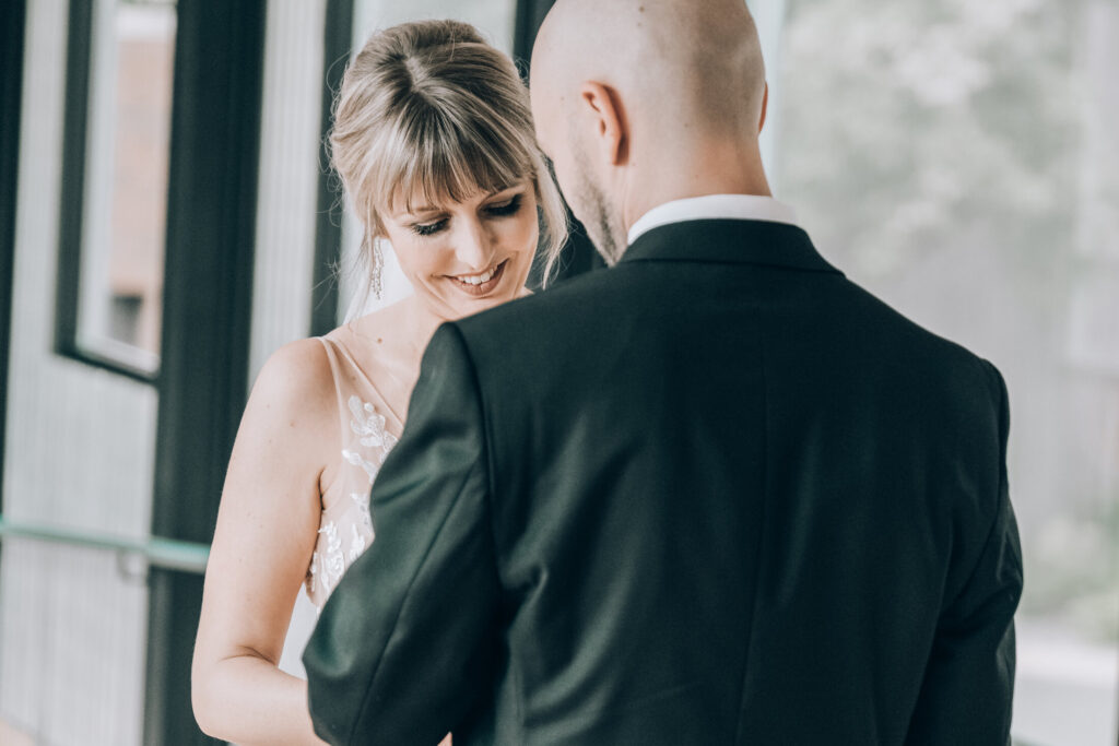 Bride and Groom, first look at Aster Cafe, River Room, St