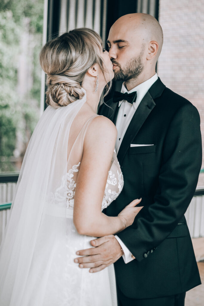 Bride and Groom, first look at Aster Cafe, River Room, St